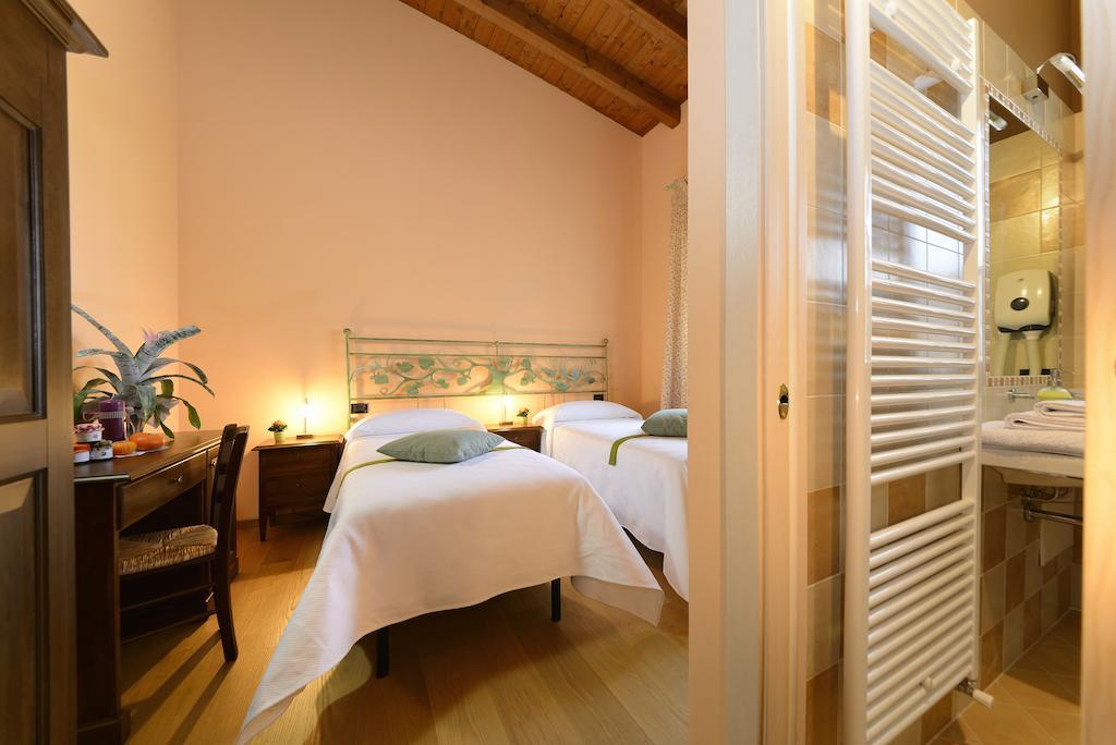 Agriturismo Bacche Di Bosco Werona Pokój zdjęcie